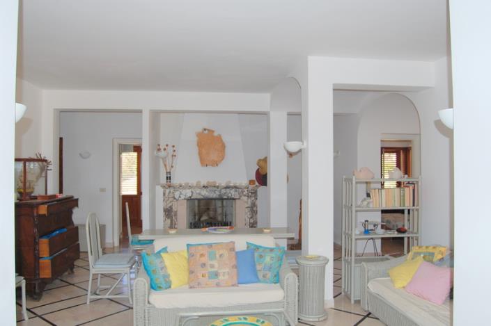 Image No.13-6 Bed Villa for sale