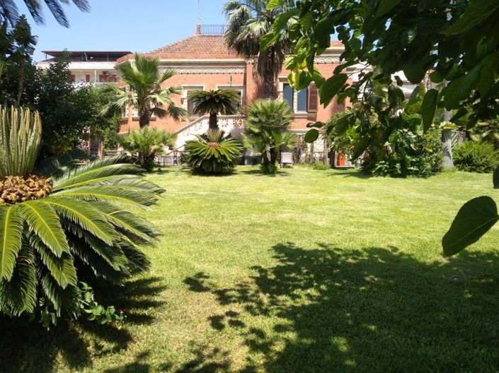 Image No.27-4 Bed Villa for sale