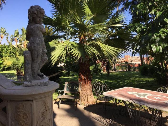 Image No.29-4 Bed Villa for sale