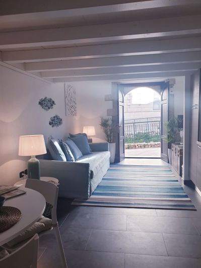 Image No.5-2 Bed Property for sale