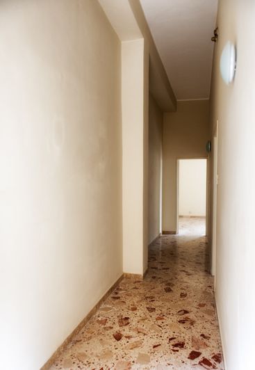 Image No.29-6 Bed Property for sale