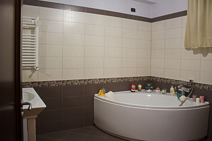 Image No.18-5 Bed Villa for sale