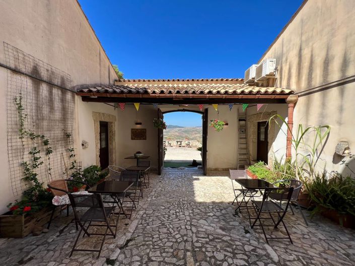 Image No.21-7 Bed Villa for sale