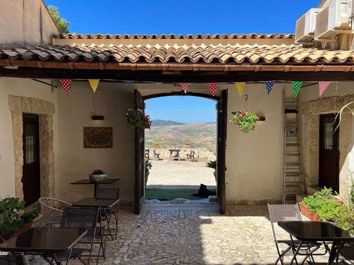 Image No.22-7 Bed Villa for sale