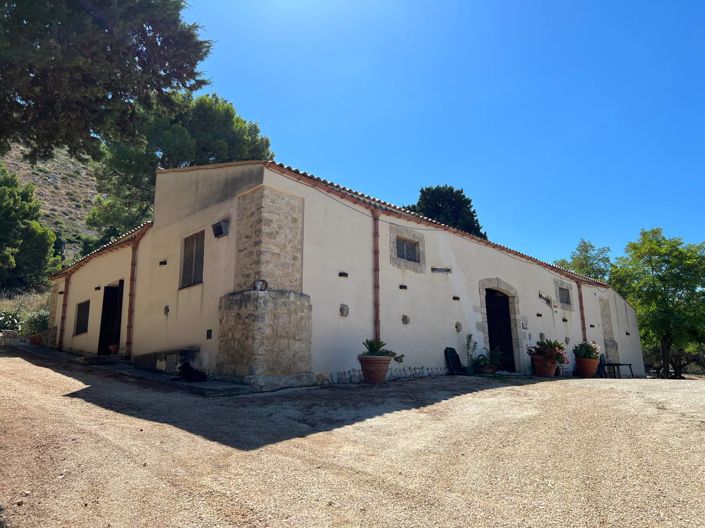 Image No.26-7 Bed Villa for sale