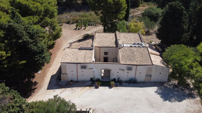 Image No.32-7 Bed Villa for sale