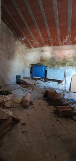 Image No.10-2 Bed House for sale