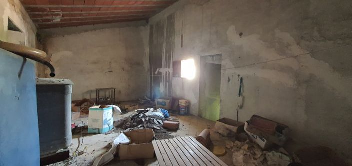 Image No.13-2 Bed House for sale