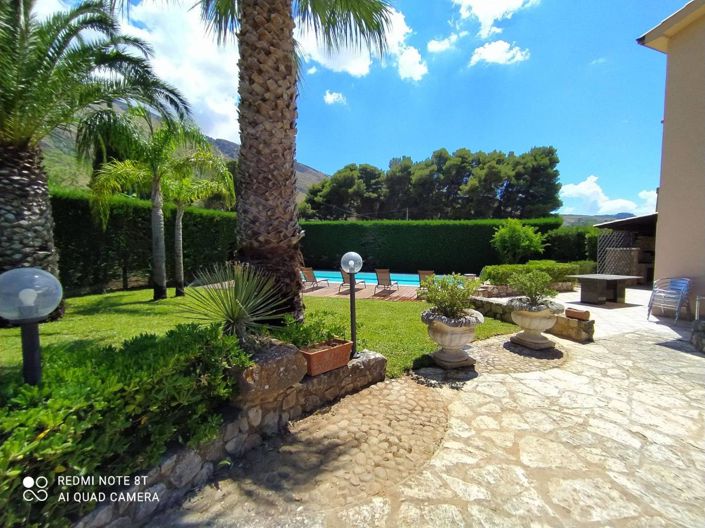 Image No.15-3 Bed Villa for sale