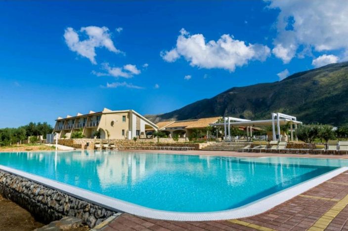 Image No.22-3 Bed Villa for sale