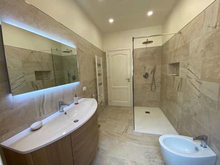 Image No.10-3 Bed Villa for sale