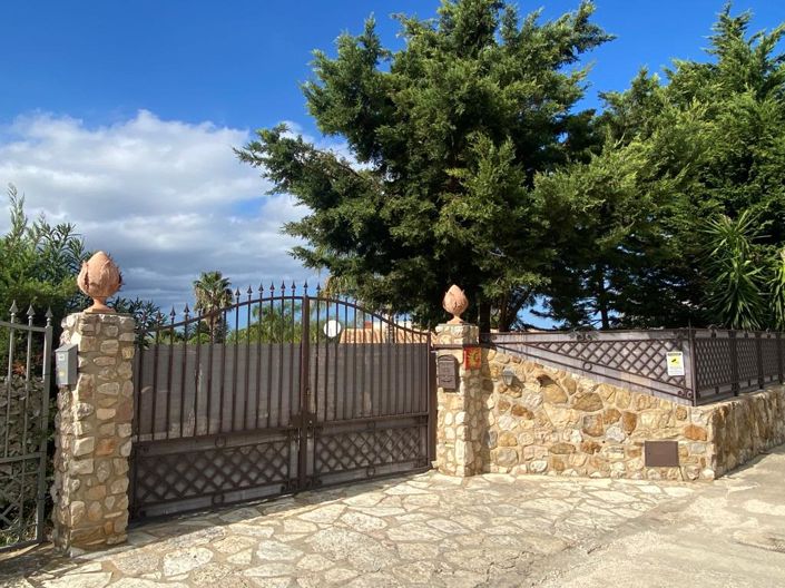 Image No.36-3 Bed Villa for sale