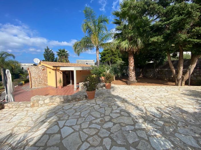 Image No.45-3 Bed Villa for sale