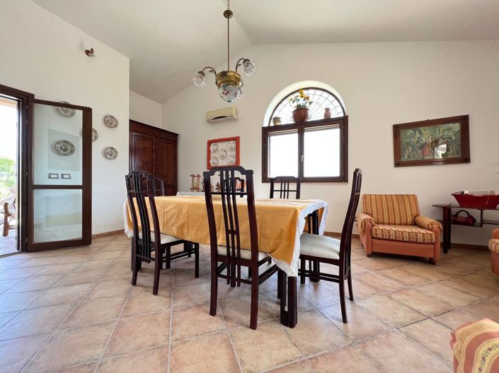 Image No.4-Villa de 3 chambres à vendre à Sicile