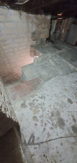 Image No.17-4 Bed House for sale