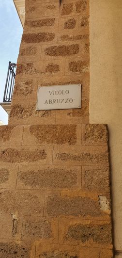 Image No.33-4 Bed House for sale