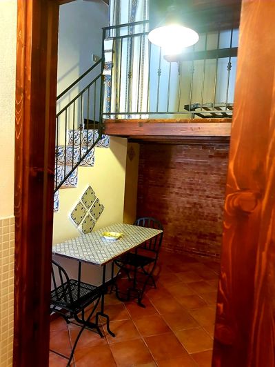 Image No.10-2 Bed House for sale