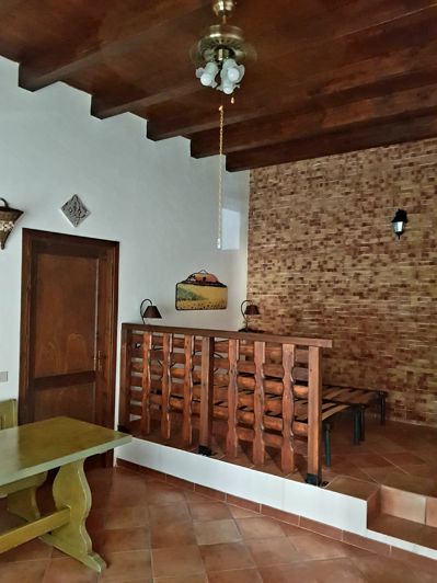 Image No.17-2 Bed House for sale