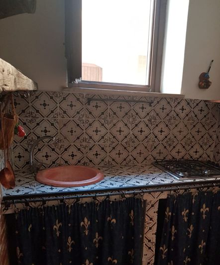 Image No.27-2 Bed House for sale