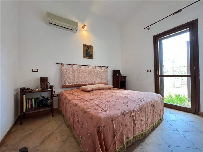 Image No.14-3 Bed Villa for sale