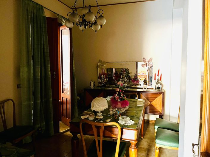 Image No.14-4 Bed Apartment for sale