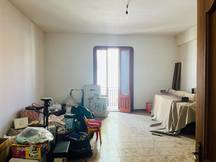 Image No.8-4 Bed Apartment for sale