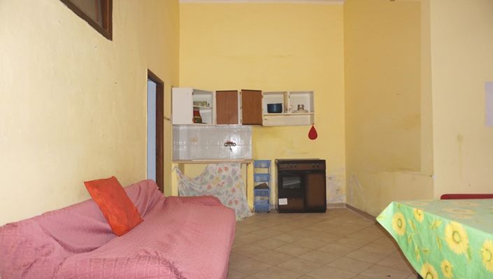 Image No.15-7 Bed Apartment for sale