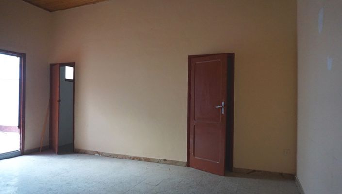 Image No.6-7 Bed Apartment for sale