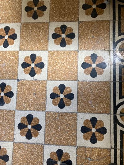 Image No.17-3 Bed Apartment for sale