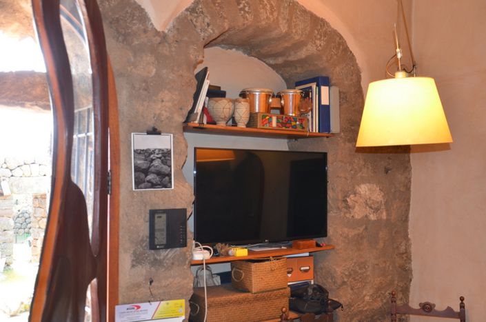 Image No.16-2 Bed Villa for sale