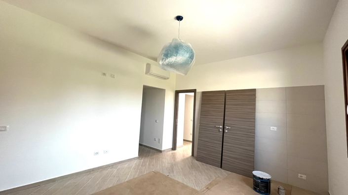 Image No.25-4 Bed Villa for sale