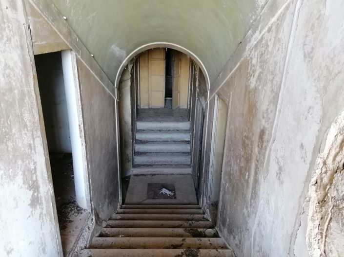 Image No.11-46 Bed Property for sale