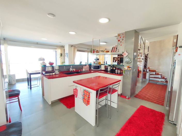 Image No.3-2 Bed Villa for sale