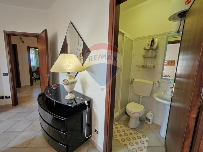 Image No.40-4 Bed Villa for sale