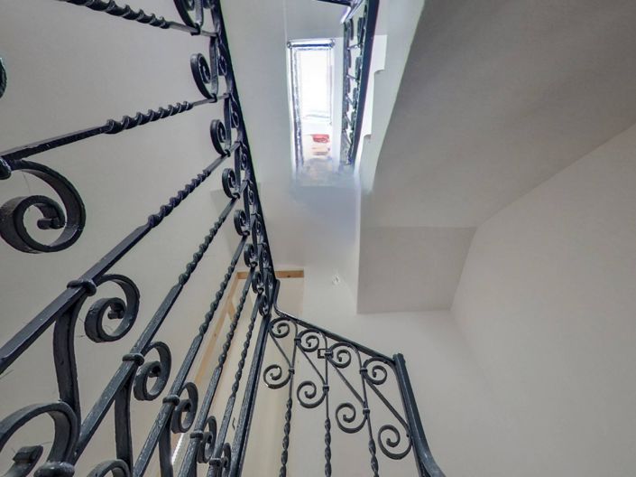 Image No.25-25 Bed Apartment for sale