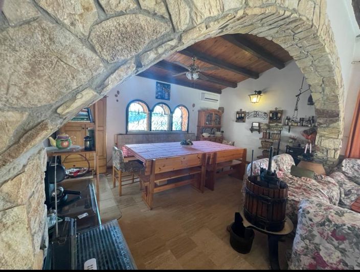 Image No.6-5 Bed Villa for sale