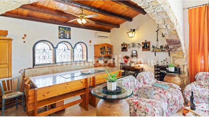 Image No.7-5 Bed Villa for sale