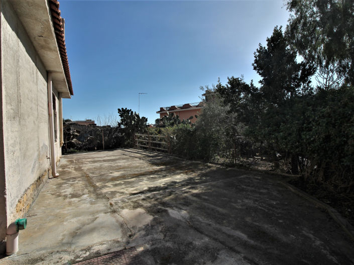 Image No.12-4 Bed Villa for sale