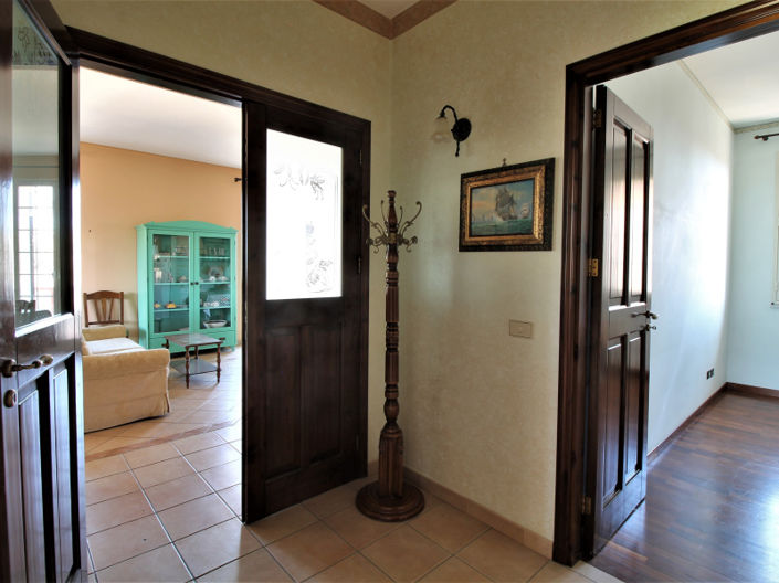 Image No.16-4 Bed Villa for sale