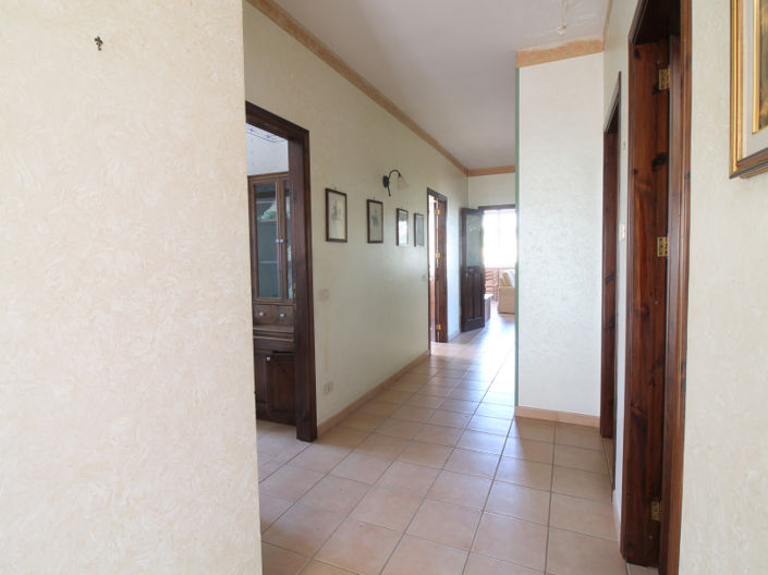 Image No.17-4 Bed Villa for sale