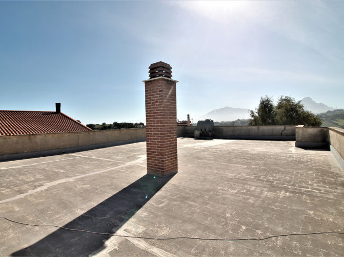 Image No.30-4 Bed Villa for sale