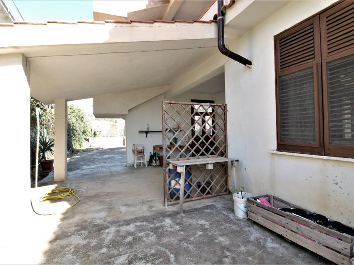 Image No.8-4 Bed Villa for sale