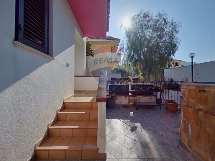 Image No.31-3 Bed Villa for sale