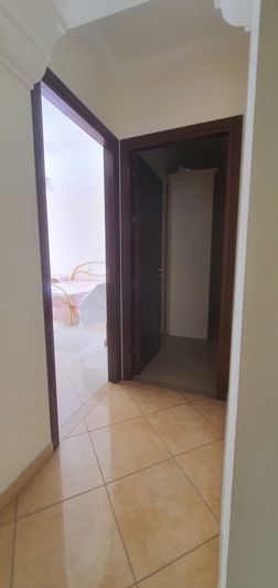 Image No.18-6 Bed House for sale