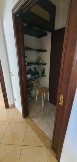 Image No.36-6 Bed House for sale