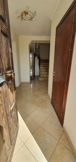 Image No.4-6 Bed House for sale