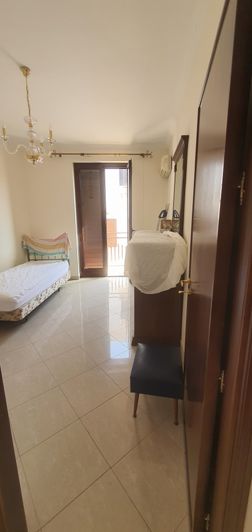 Image No.7-6 Bed House for sale