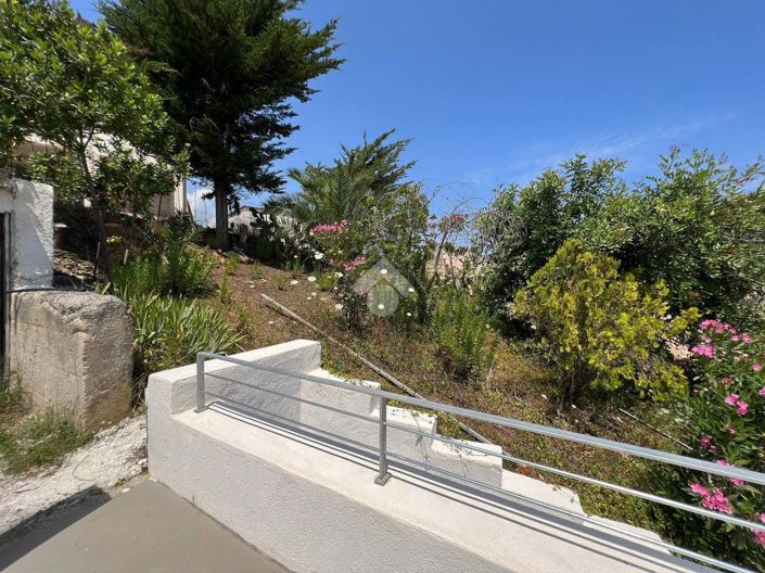 Image No.19-3 Bed Villa for sale