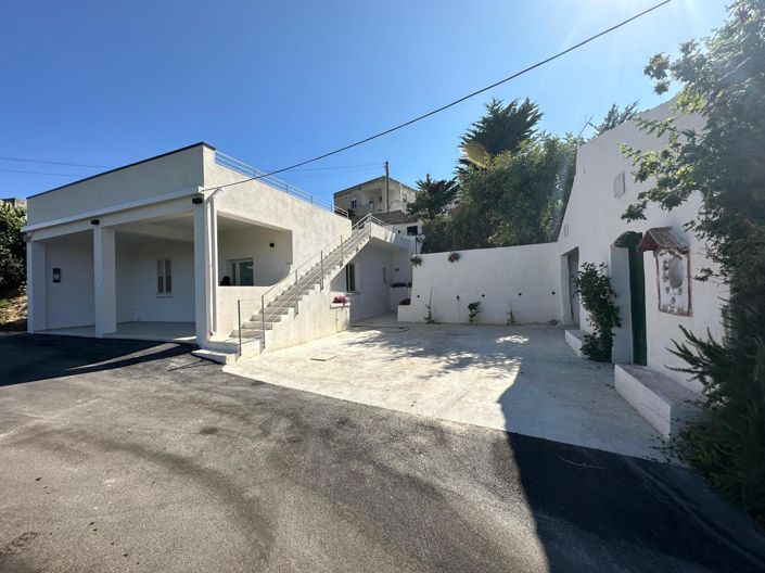 Image No.2-3 Bed Villa for sale