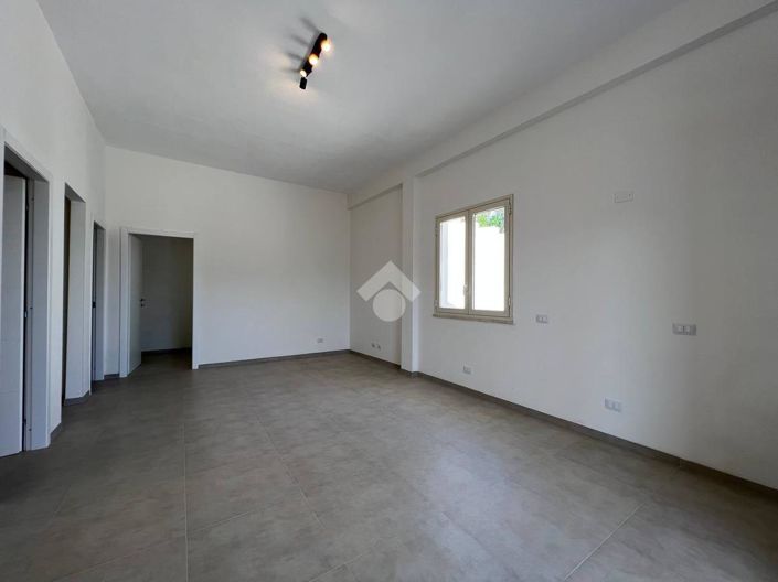 Image No.8-3 Bed Villa for sale